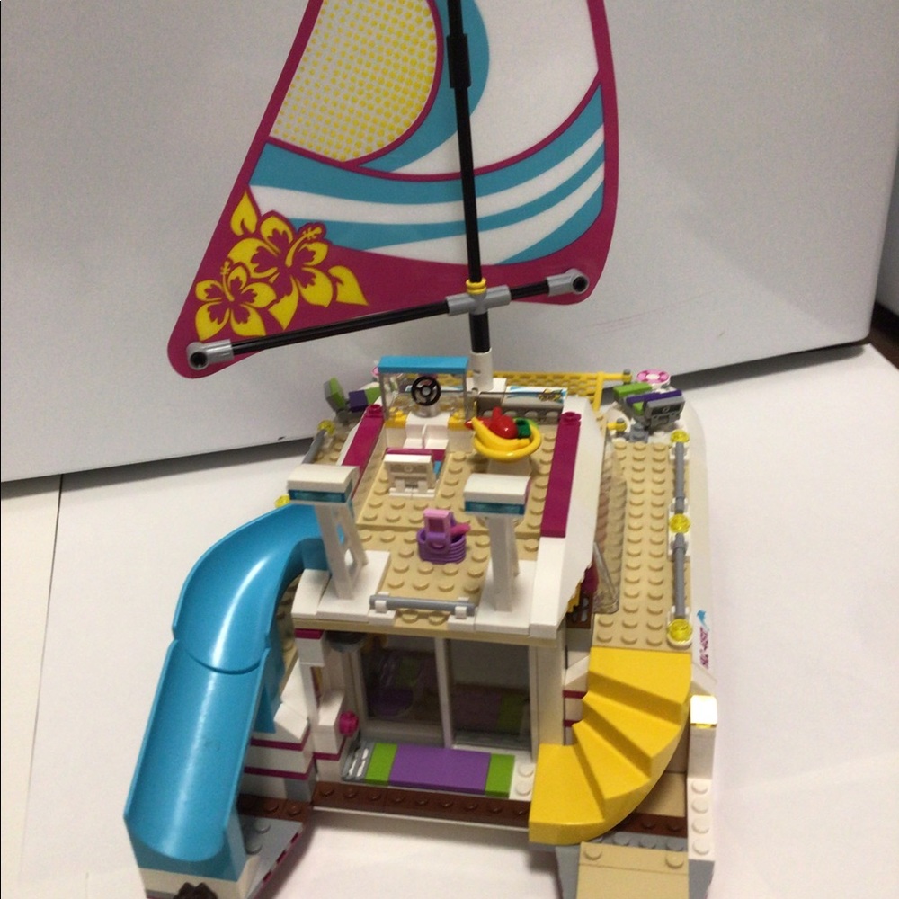 Lego Friends Sunshine Catomoran 41317 - Picture 2 of 6